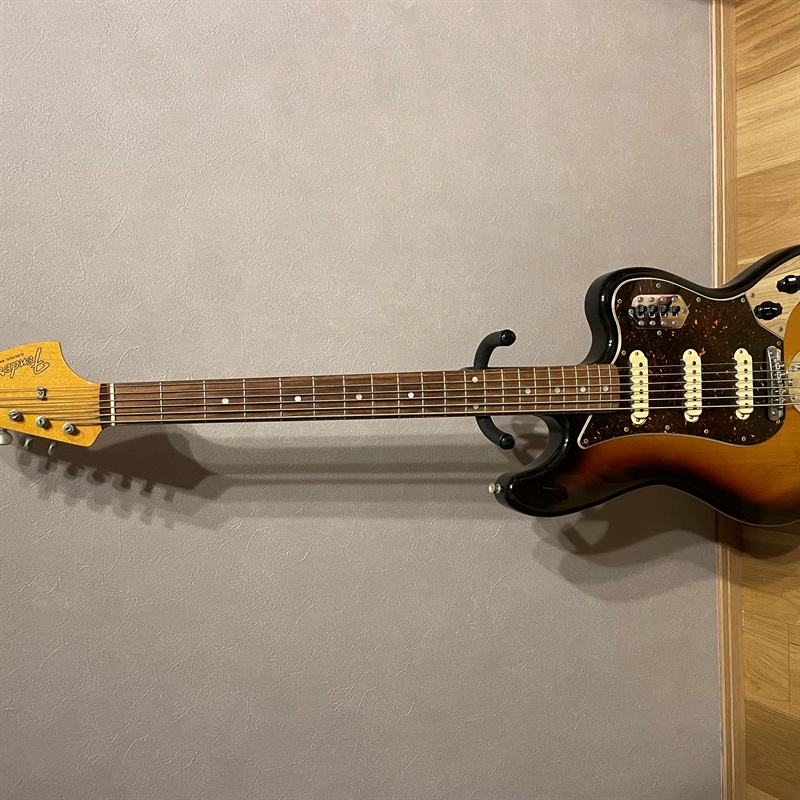 Fender Japan BASS VIの画像